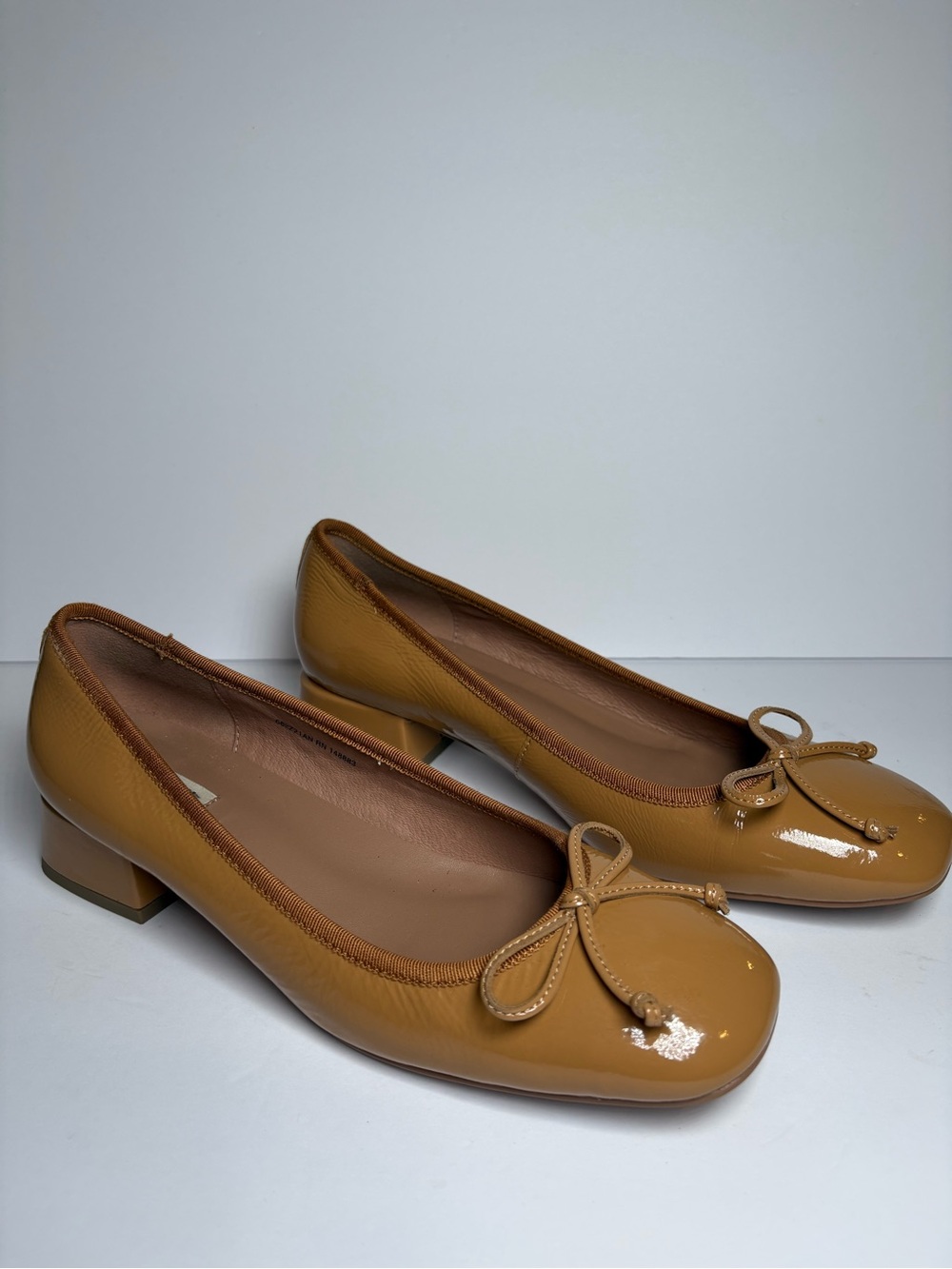 Bibi Lou Anthropologie Size 40 US 9.5 Ballet Patent Leather Square Toe Pumps